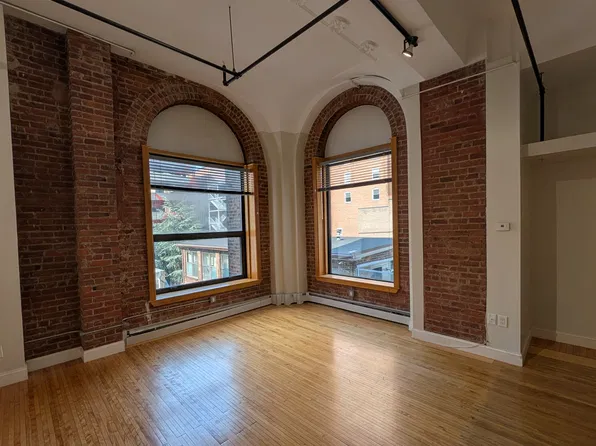 Bulldog Apartments