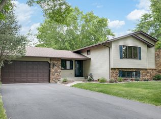 4785 Kent St, Shoreview, MN 55126