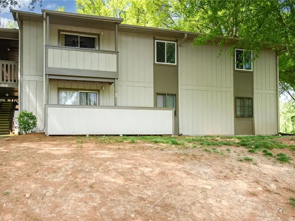 2200 Sunderland Rd APT 145K, Winston Salem, NC 27103