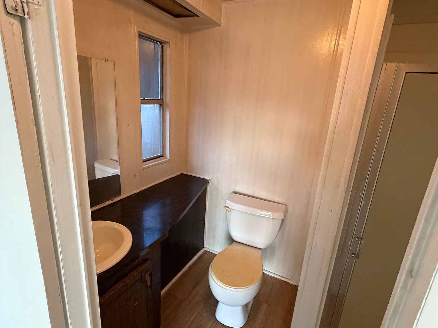 2 bed, 1000 sqft, $900 — Photo 4