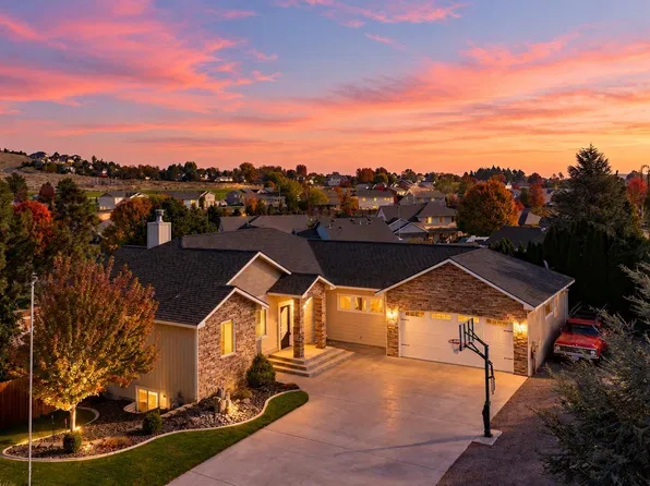 432 Liberty Ln, Richland, WA 99352