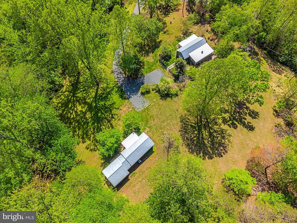 1st image of 240 Whorton Hollow Rd