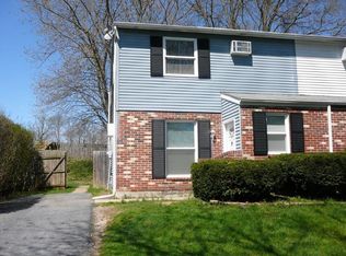 571 Staufer Ct, Mount Joy, PA 17552