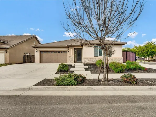 4306 W Robin Avenue, Visalia, CA 93291