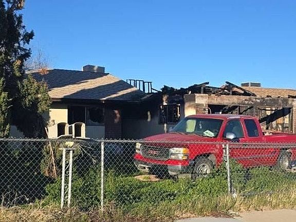 3rd image of 1275 Joshua Tree Dr