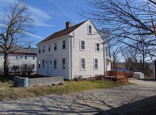 2707 E Main Rd, Portsmouth, RI 02871