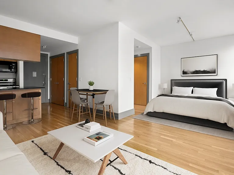 125 Court St #9SG — Photo 3