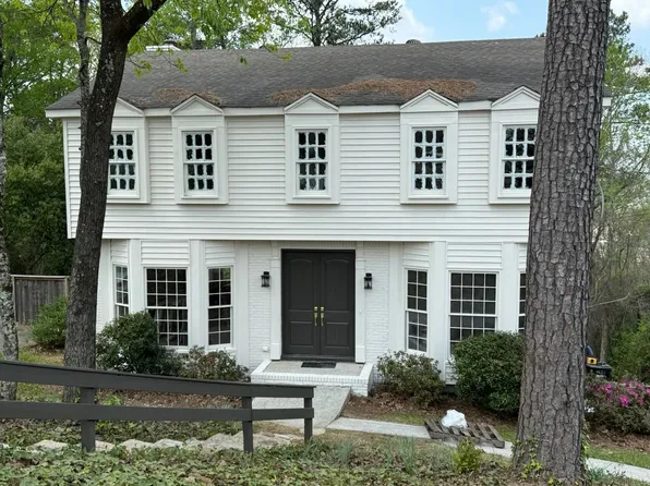 1458 Shades Crest Rd, Birmingham, AL 35226