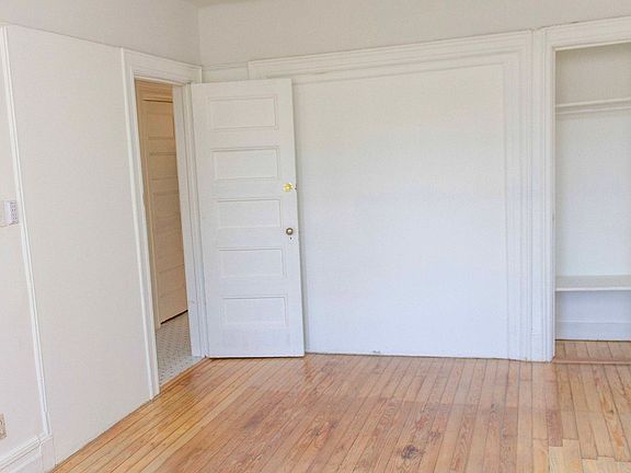 5th image of 39 Hawthorne St Floor 3