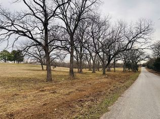 693 Gilbreath Rd, Sadler, TX 76264