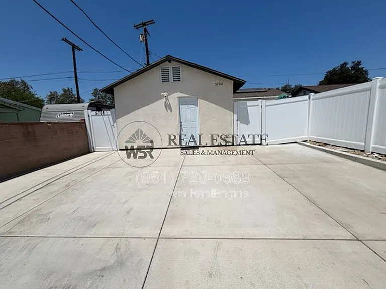 5704 Wisteria Dr #3 — Photo 1