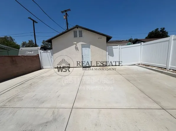 5704 Wisteria Dr #3, Riverside, CA 92504