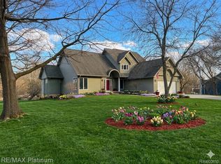 12003 Sharp Rd, Linden, MI 48451