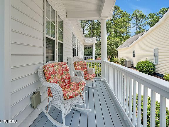 4th image of 3684 Sable Palm Lane