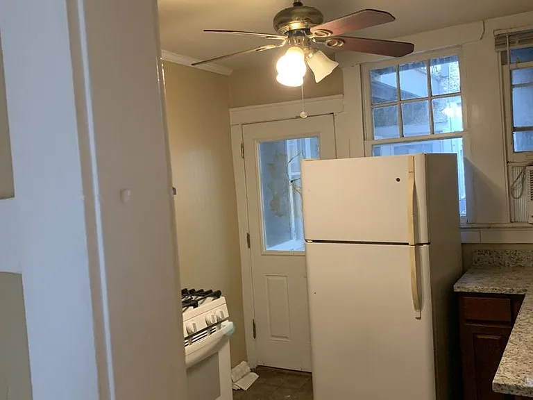 1010 Short St #A — Photo 10