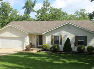 1136 Churchill Ct, De Soto, MO 63020
