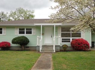 819 Giles Dr NE, Huntsville, AL 35801