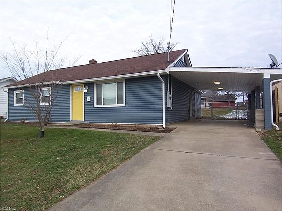 2nd image of 2205 Capital Dr