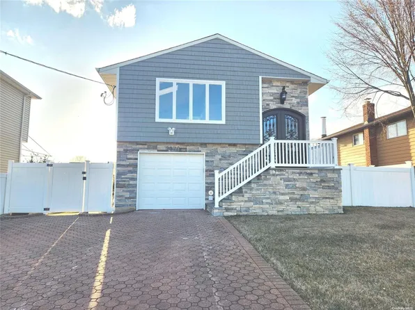 2370 Beverly Road, Wantagh, NY 11793