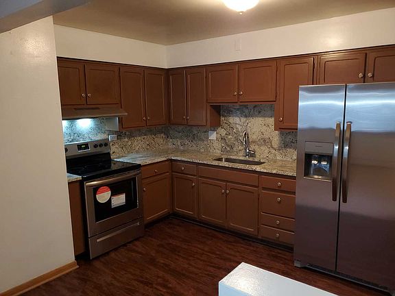 2nd image of 314 Beach Ave APT 1A