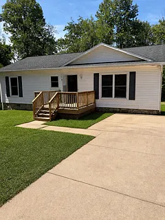 807 Foxwood Ct SW Photo 1 807 Foxwood Ct SW Photo 1