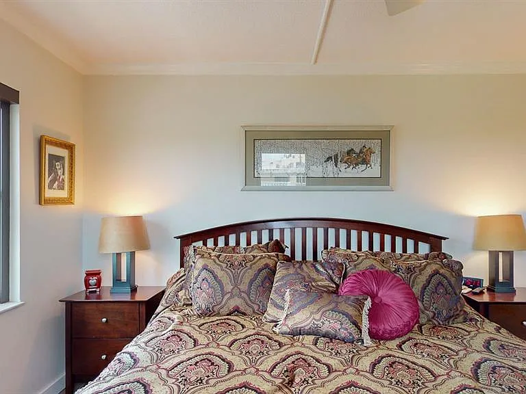 1120 N Shore Dr NE #501 — Photo 48