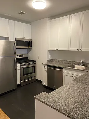 Rented by Oxford Property Group | media 19