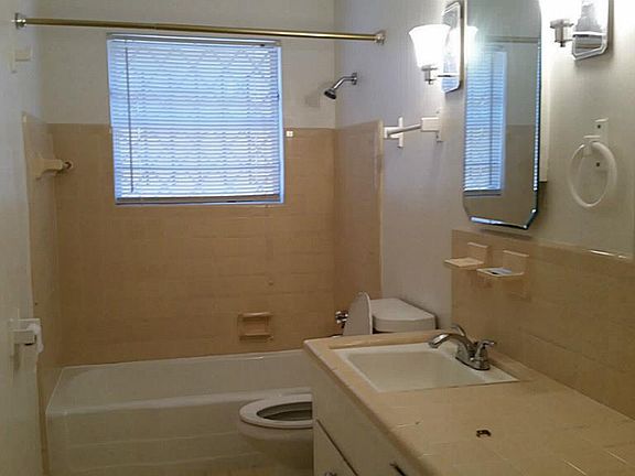 4th image of 5431 Osprey Dr