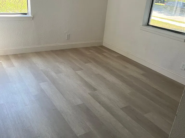 1005 Highland Dr — Photo 7