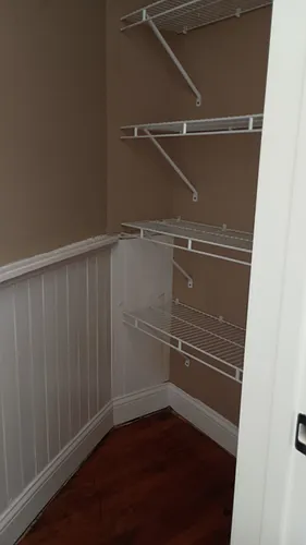 255 Warner St #305 Photo 1
