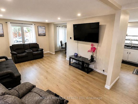 2nd image of 365 Blue Forest Dr