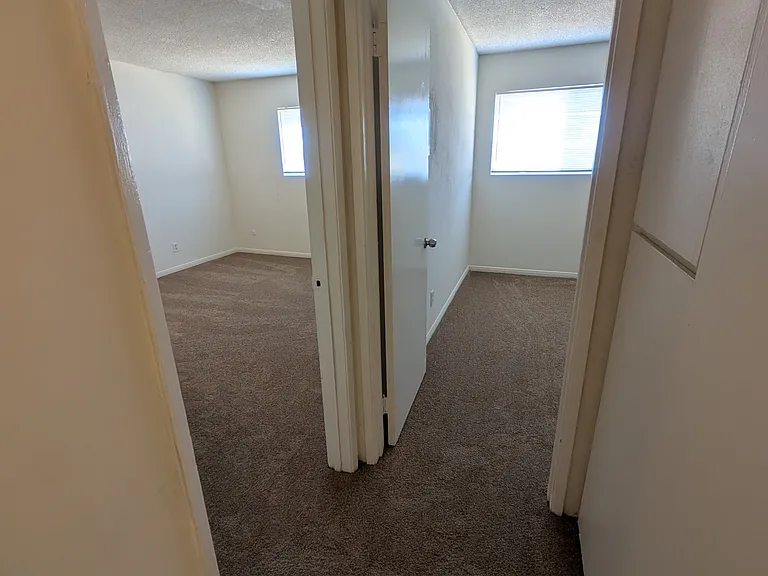 1054 S Magnolia Ave #8 — Photo 14