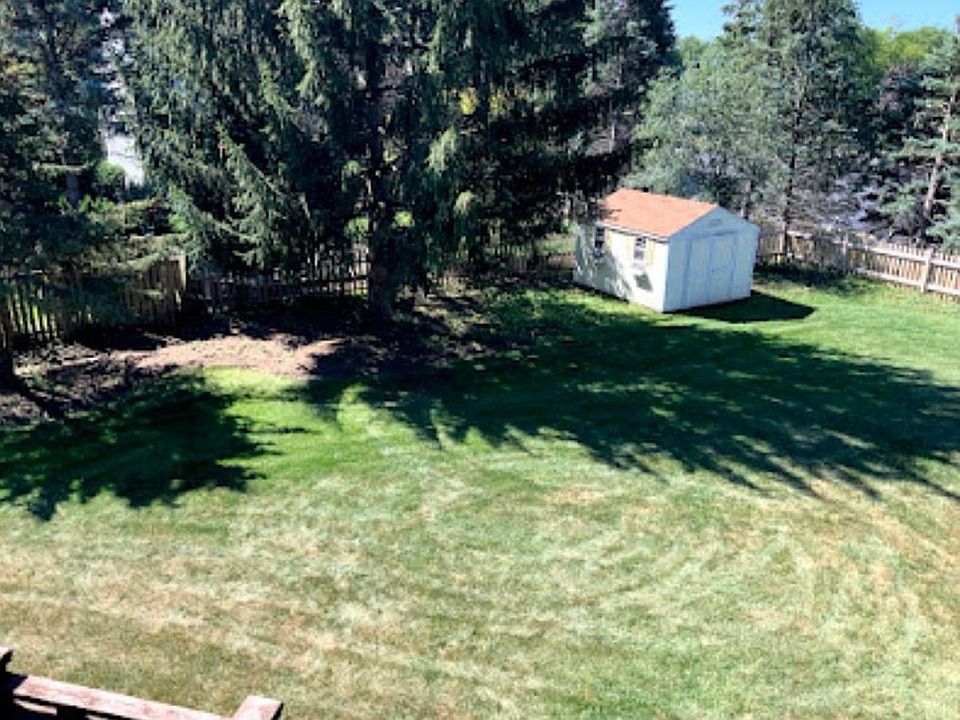 2nd image of 548 Westfield Crse