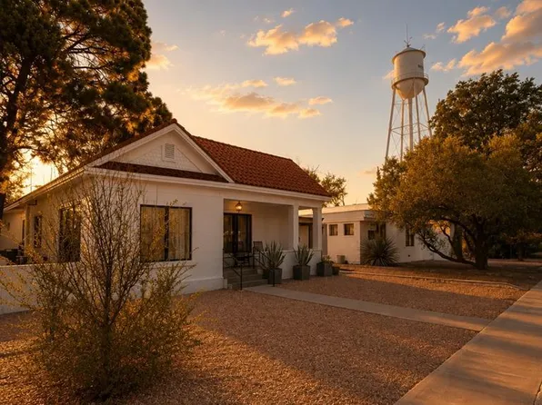 107 E Washington St, Marfa, TX 79843
