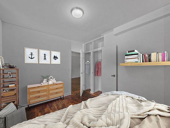 3rd image of 307 W 29th St APT 4C