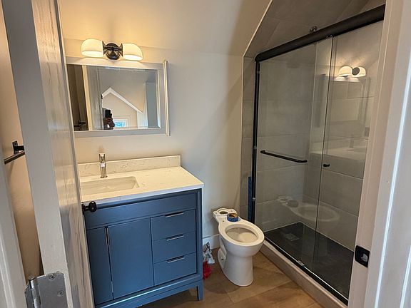 4th image of 2792 Shaffer Ave #2