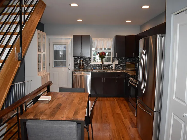 1169 S Clarion St — Photo 5