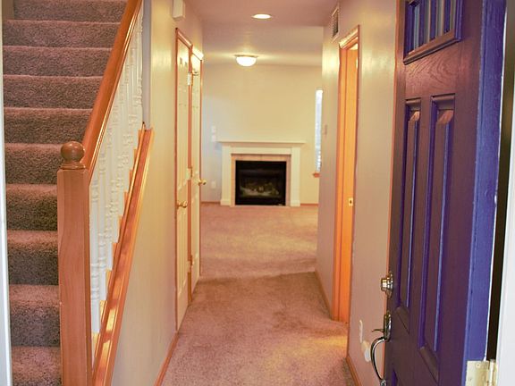 2nd image of 767 SE 8th Ave