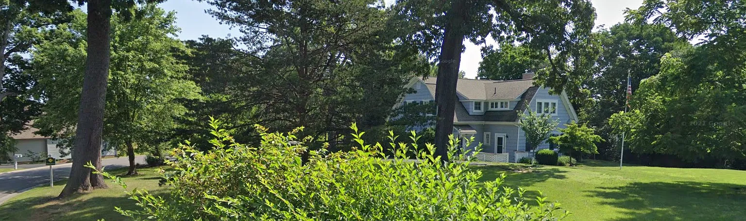 3 bed, 2.5 bath, 2080 sqft, $3,200 — Photo 2