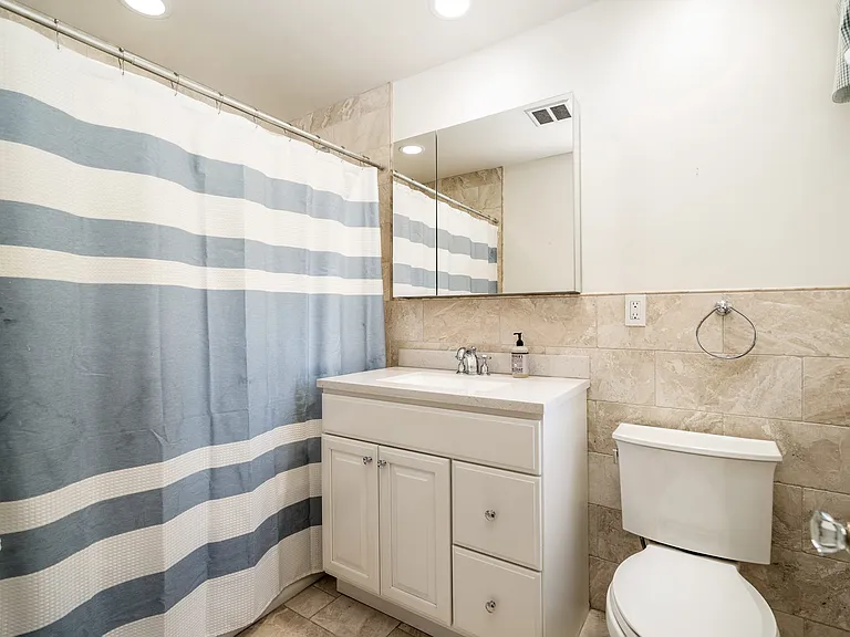 19 Hamilton Rd — Photo 16