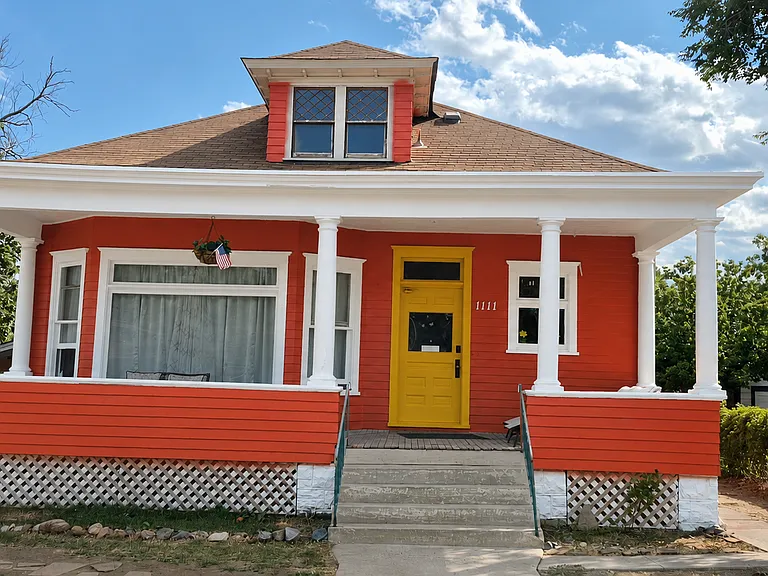 1111 W Colorado Ave — Photo 1