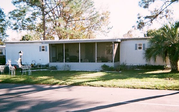 Home for Sale in Leesburg, FL $12,800
