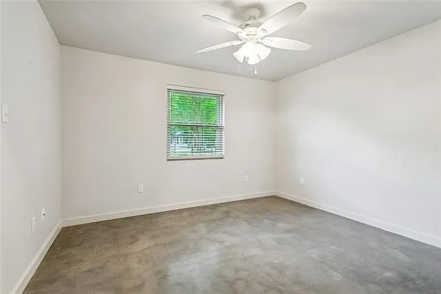 426 Lafitte St — Photo 15