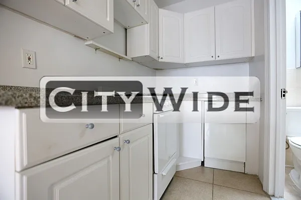 Rented by City Wide Apartments | media 10