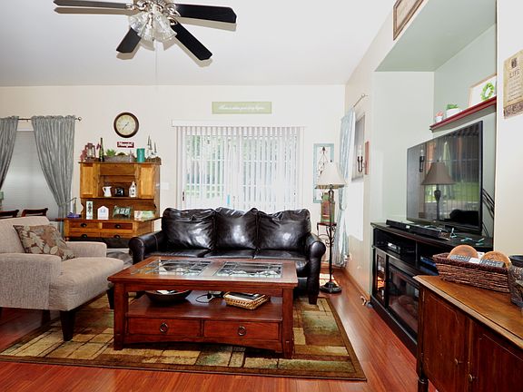 4th image of 40023 N Hidden Bunker Ct #3