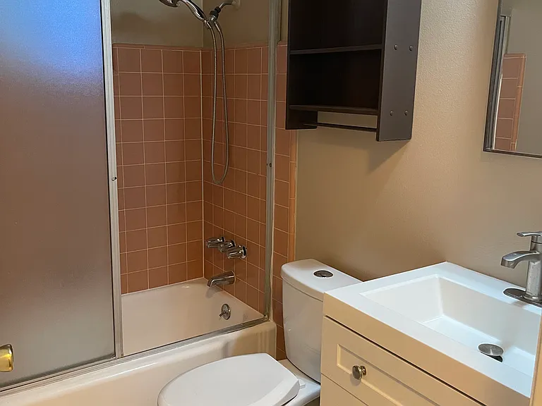 190 Boston Ave #5 — Photo 14