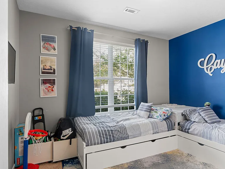 807 Oshields Ct — Photo 7