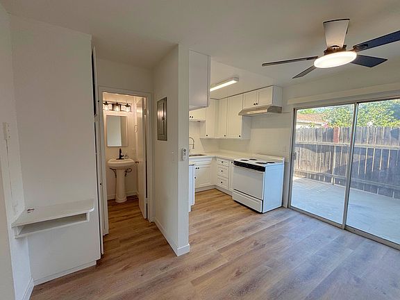 3rd image of 673 S Eremland Dr APT 2