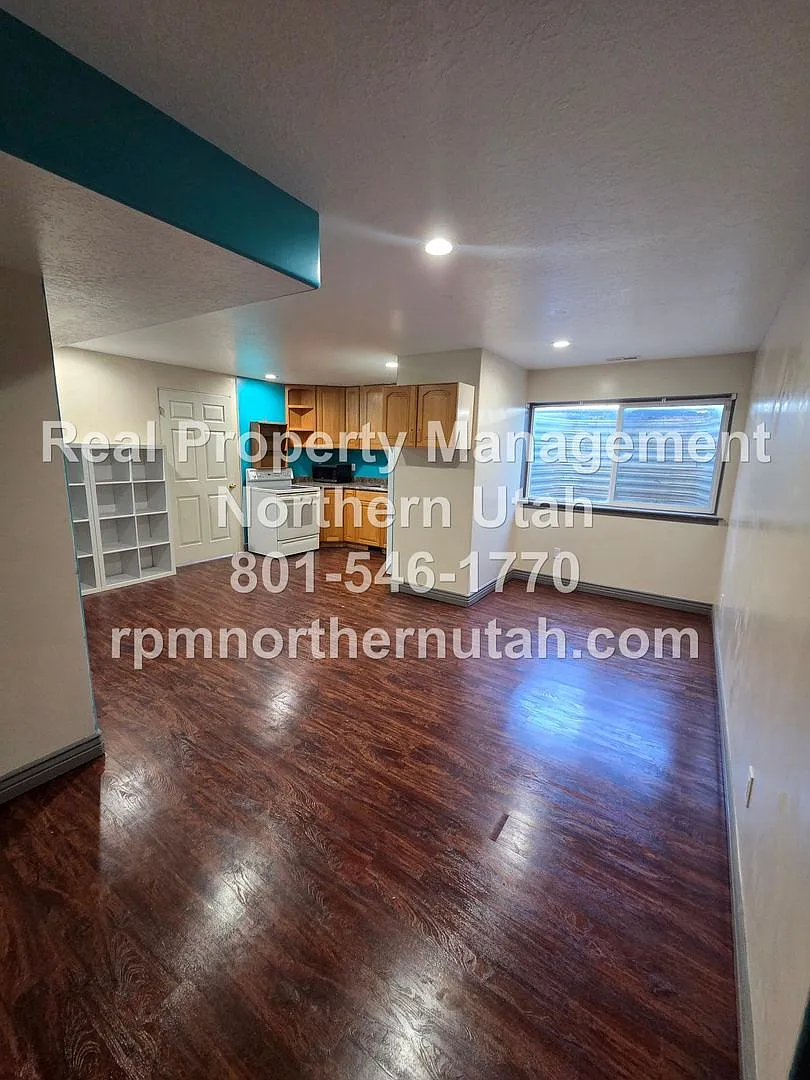 4 Bed 2 Bath Basement Unit in Syracuse! — Photo 1