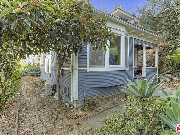 5th image of 1264 W Sunset Blvd